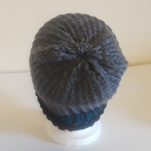 beanie - Picture 2 of 4